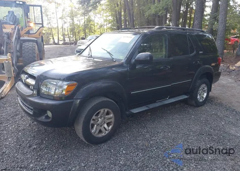 2005 Toyota Sequoia Sr5 V8 z USA, uszkodzony, nr VIN 5TDBT44A05S239823